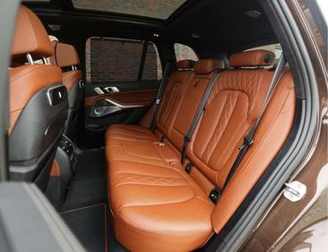 BMW X5 Individual 50e XDrive — photo 32