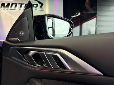 BMW M4 Coupé Competition M4 XDrive — photo 19