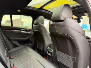 BMW X4 M M40i — photo 21