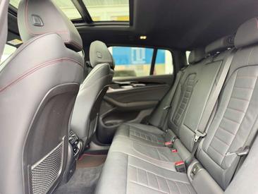 BMW X4 M M40i — photo 22