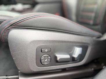 BMW X4 M M40i — photo 26