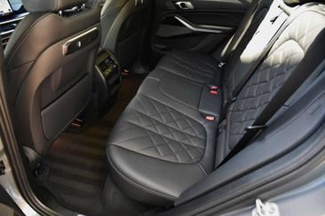 BMW X5 M Pack 50e — photo 12