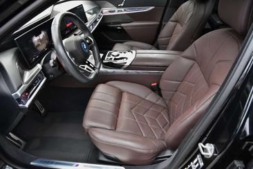 BMW Série 7 M Performance 760 XDrive — photo 5