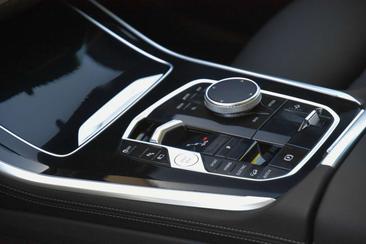 BMW X5 M Pack 50e — photo 21