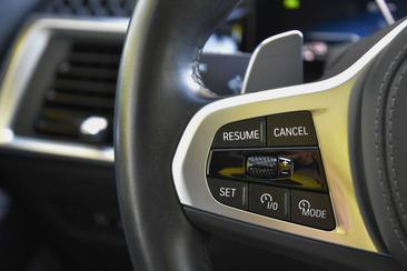 BMW X5 M Pack 50e — photo 28