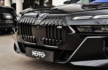 BMW Série 7 M Performance 760 XDrive — photo 19