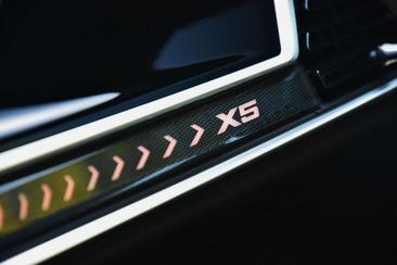 BMW X5 M Pack 50e — photo 38