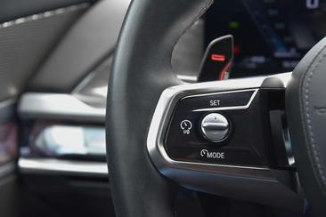 BMW Série 7 M Performance 760 XDrive — photo 28