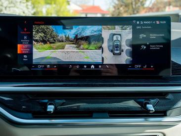 BMW X7 M Sport 40d — photo 18