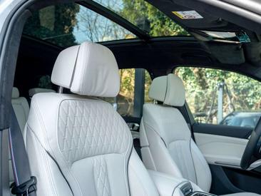 BMW X7 M Sport 40d — photo 24
