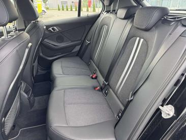BMW 118 Sport 118i — photo 15