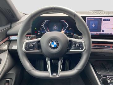 BMW Série 5 Touring M Sport 520d — photo 12