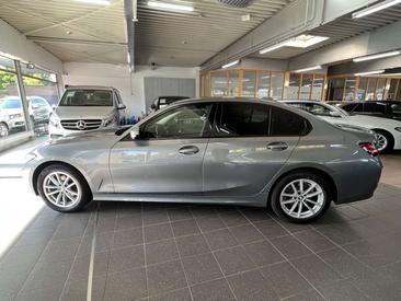 BMW Série 3 320d XDrive — photo 4