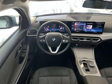BMW Série 3 320d XDrive — photo 13