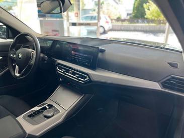 BMW Série 3 320d XDrive — photo 15
