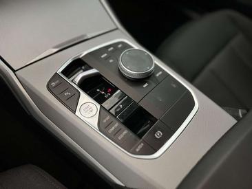 BMW Série 3 320d XDrive — photo 24