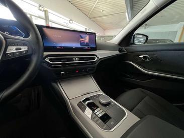 BMW Série 3 320d XDrive — photo 25