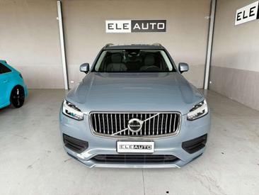 Volvo XC90 B5 Core — photo 2