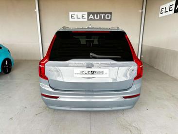 Volvo XC90 B5 Core — photo 5