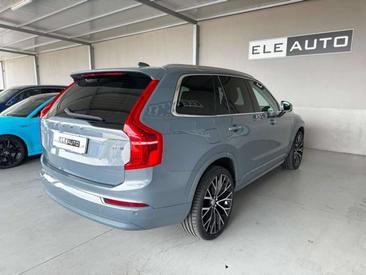 Volvo XC90 B5 Core — photo 6