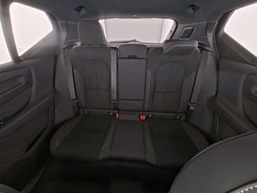 Volvo XC40 — photo 6
