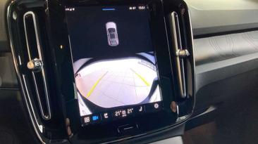 Volvo C40 Recharge PLUS — photo 18