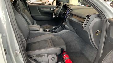 Volvo C40 Recharge PLUS — photo 29