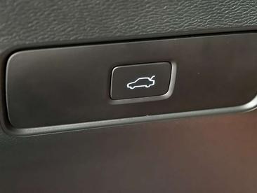 Volvo C40 Recharge Ultimate — photo 26