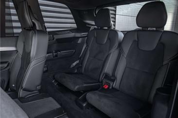 Volvo XC90 T8 Recharge R-Design — photo 11