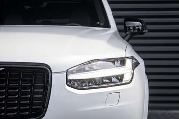 Volvo XC90 T8 Recharge R-Design — photo 26