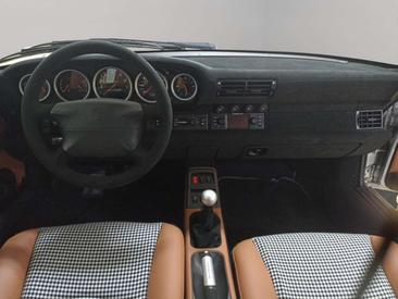 Porsche 993 Carrera S — photo 7