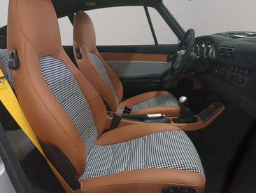 Porsche 993 Carrera S — photo 11
