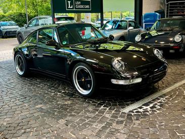 Porsche 993 Carrera 2 — photo 16