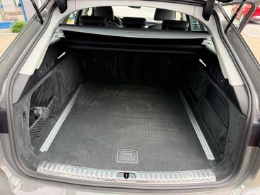 Audi A6 Allroad — photo 39