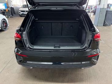 Audi A3 S Line 35 TFSI — photo 6