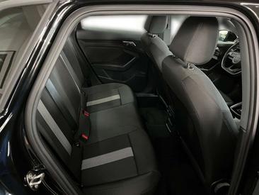 Audi A3 S Line 35 TFSI — photo 11