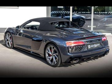 Audi R8 Performance Spyder — photo 7