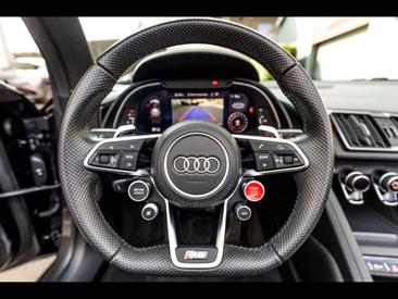 Audi R8 Performance Spyder — photo 12
