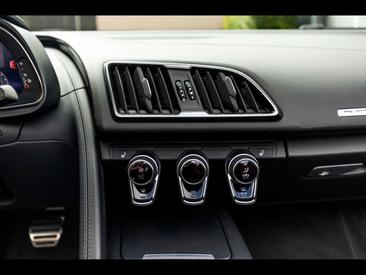 Audi R8 Performance Spyder — photo 15