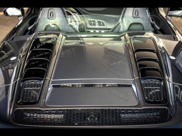 Audi R8 Performance Spyder — photo 27