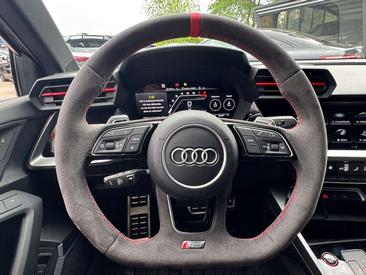 Audi RS3 — photo 17