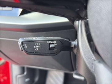 Audi A3 40 TFSIe — photo 23