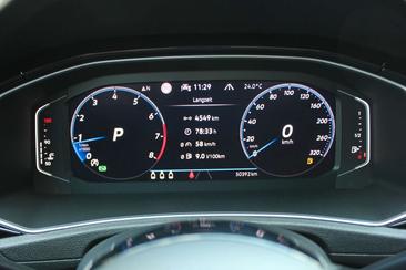 Volkswagen T-Roc 4Motion R — photo 11