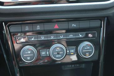 Volkswagen T-Roc 4Motion R — photo 12