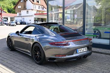 Porsche 991 GTS — photo 3