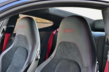 Porsche 991 GTS — photo 7