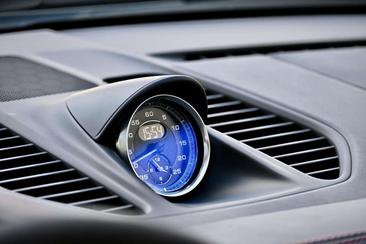 Porsche 991 GTS — photo 12