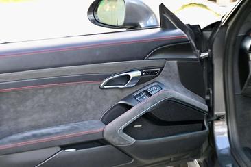 Porsche 991 GTS — photo 16
