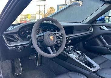 Porsche 992 I Carrera S — photo 8