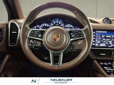 Porsche Cayenne III Turbo S — photo 8